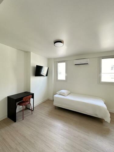Chambre pour 3 personnes centre-ville Marseille, Maison Senac - Marseille