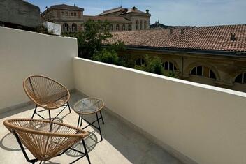 Location de studios avec terrasse, Maison Senac, Marseille
